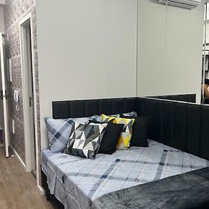 Studio Resort - Metro Republica